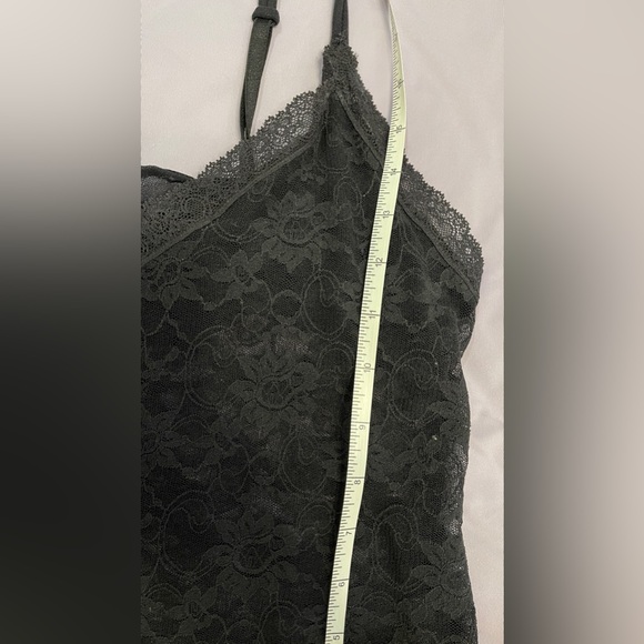 Victoria’s Secret Angels Camisole Y2K Top Built in Bra Licorice Black Lace L - Picture 5 of 11